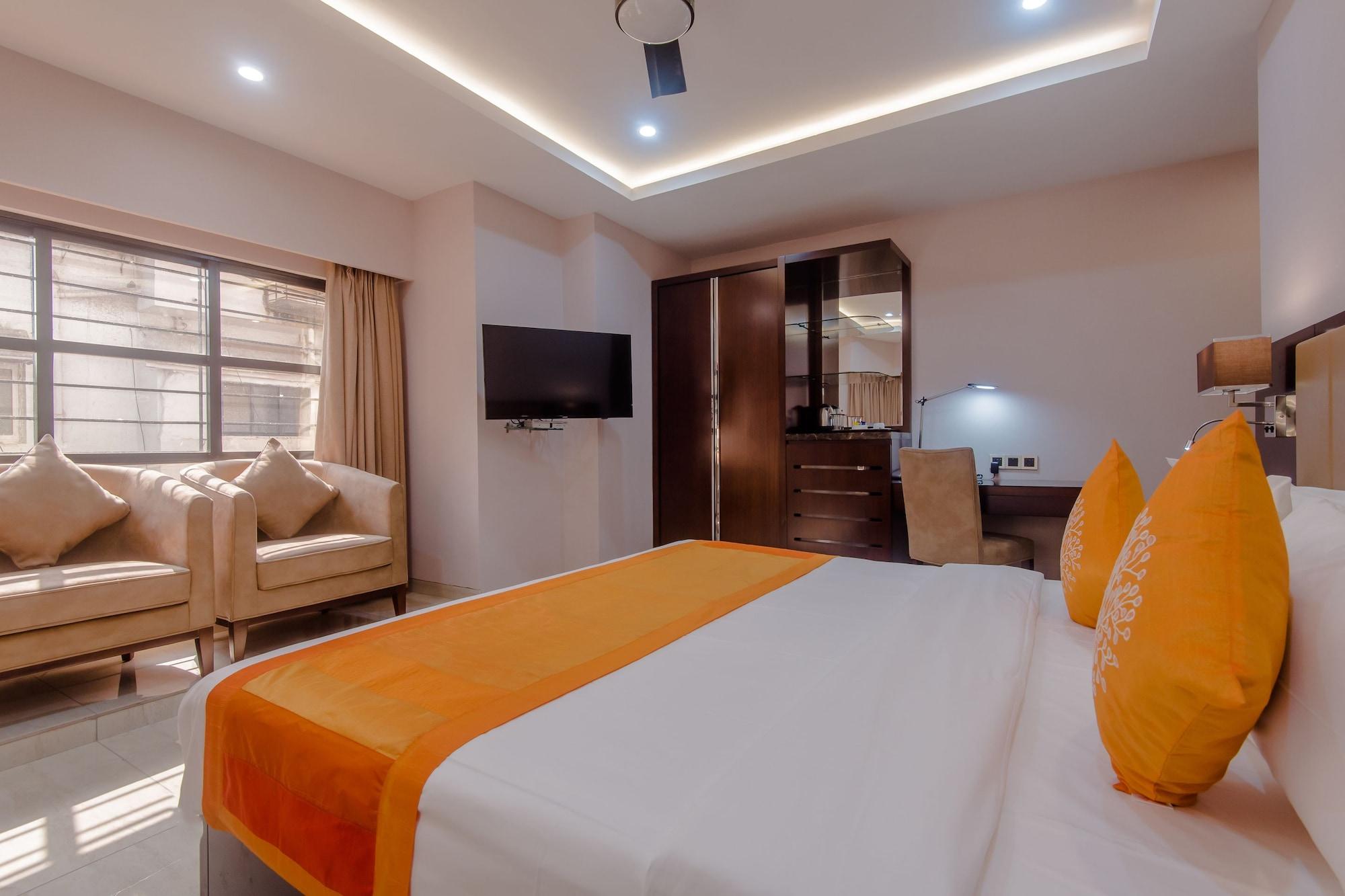 Hotel Godwin - Colaba Мумбай Екстериор снимка